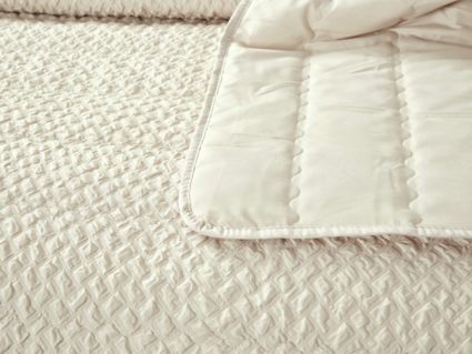 Покрывало Софи де Марко Ирма (молоко) 160х220